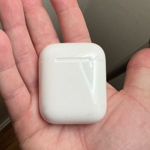 Apple Airpods (2nd Generation)